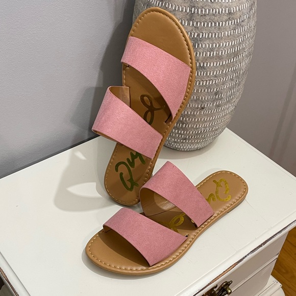 Qupid Pink Vegan Suede Sandal - Picture 7 of 9